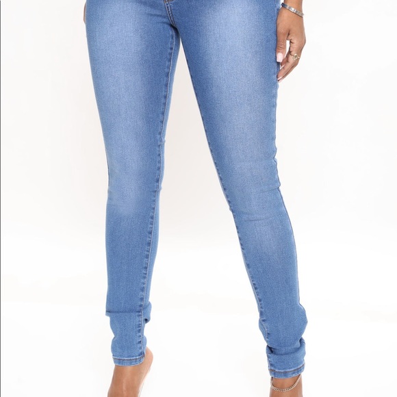 Marilyn High Waisted Skinny Jeans - Medium Blue Wash - Picture 3 of 4